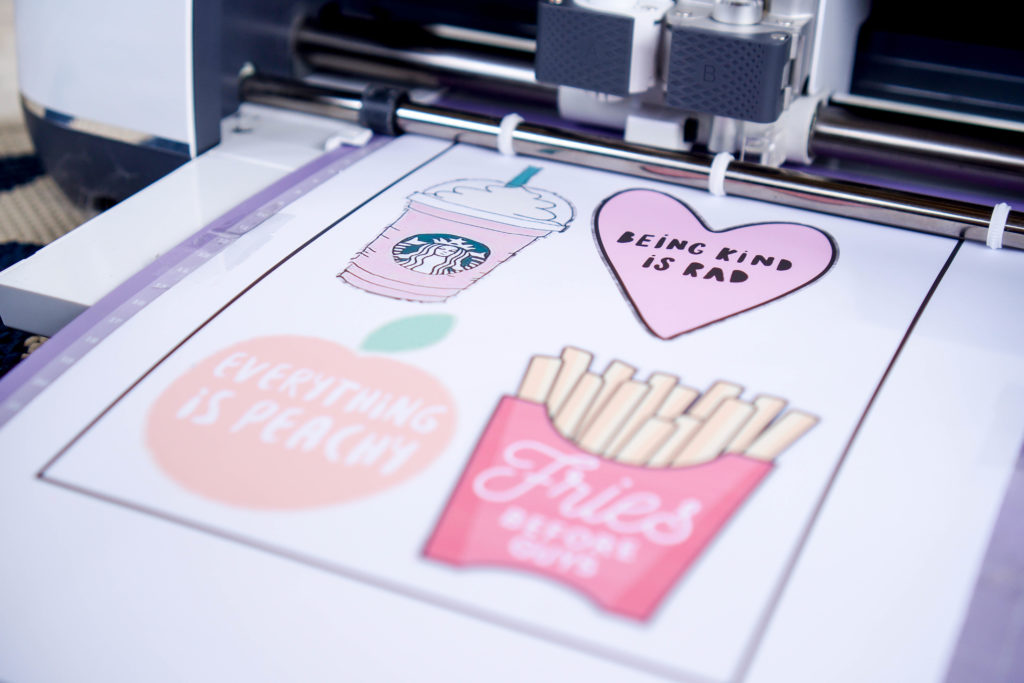 🤩 How to Print on Vinyl - Making Custom Laptop Stickers with Cricut 