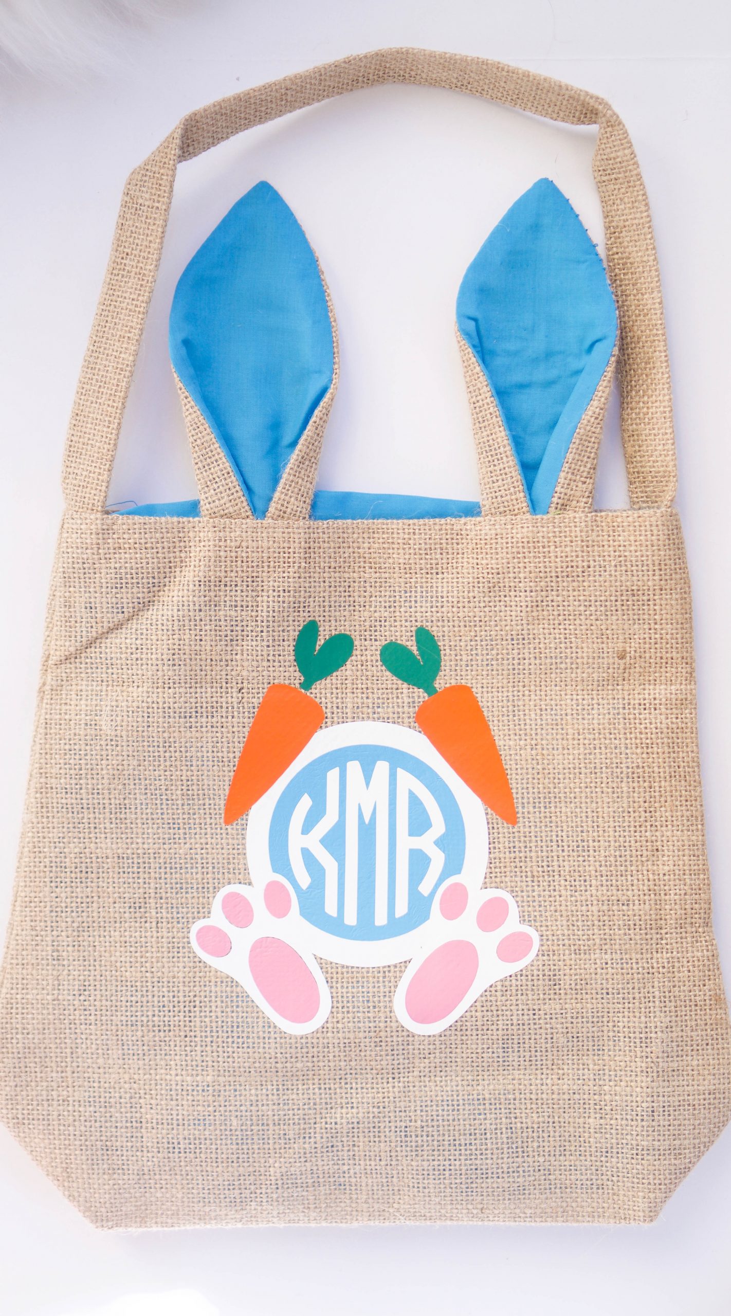 How to Layer Heat Transfer Vinyl (Iron On) on a Tote Bag Tutorial with  Cricut