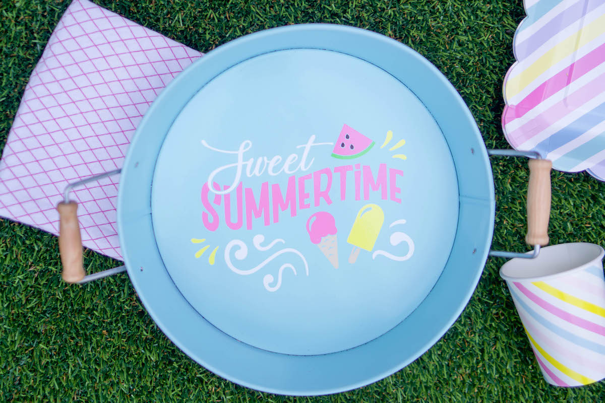 How To Layer Adhesive Vinyl Decals To Create A Summer Serving Tray