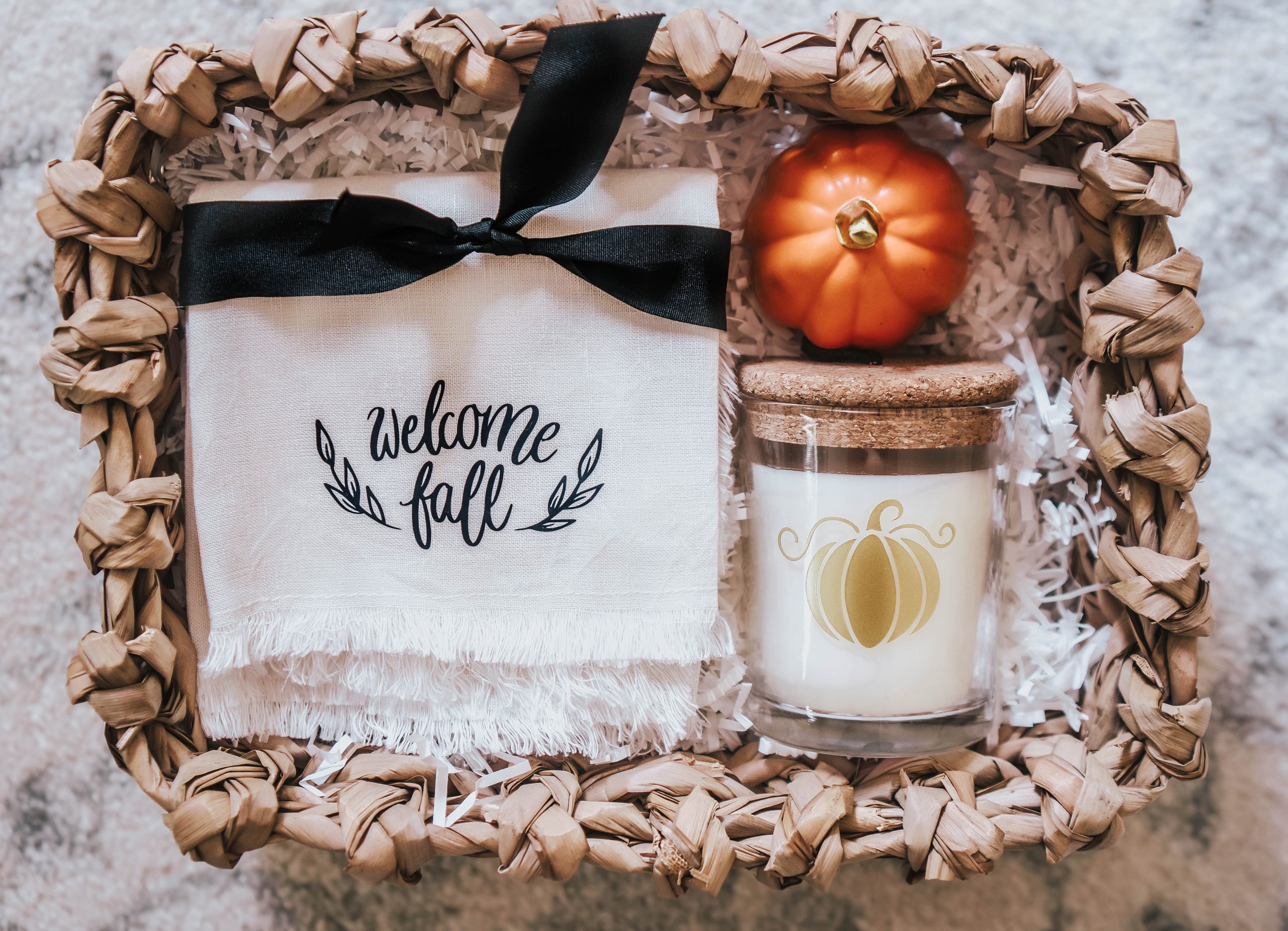 DIY Gift Idea: Welcome Fall Gift Basket