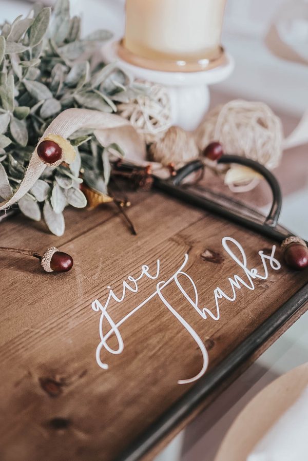 diy thanksgiving centerpiece easy place cards with vinyl kayla makes