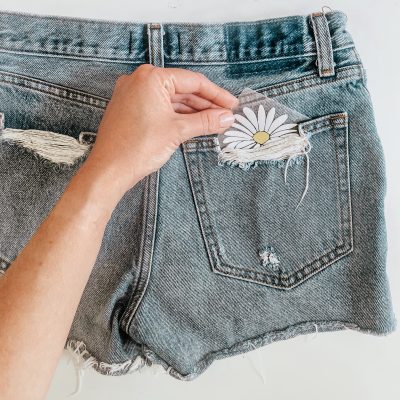 How To Apply Flocked Heat Transfer Vinyl On Jean Shorts - Kayla Makes